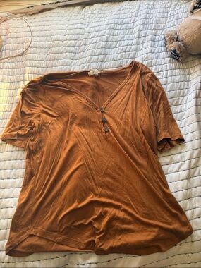 Rust Orange Button-Front V-Neck Tee- Madewell